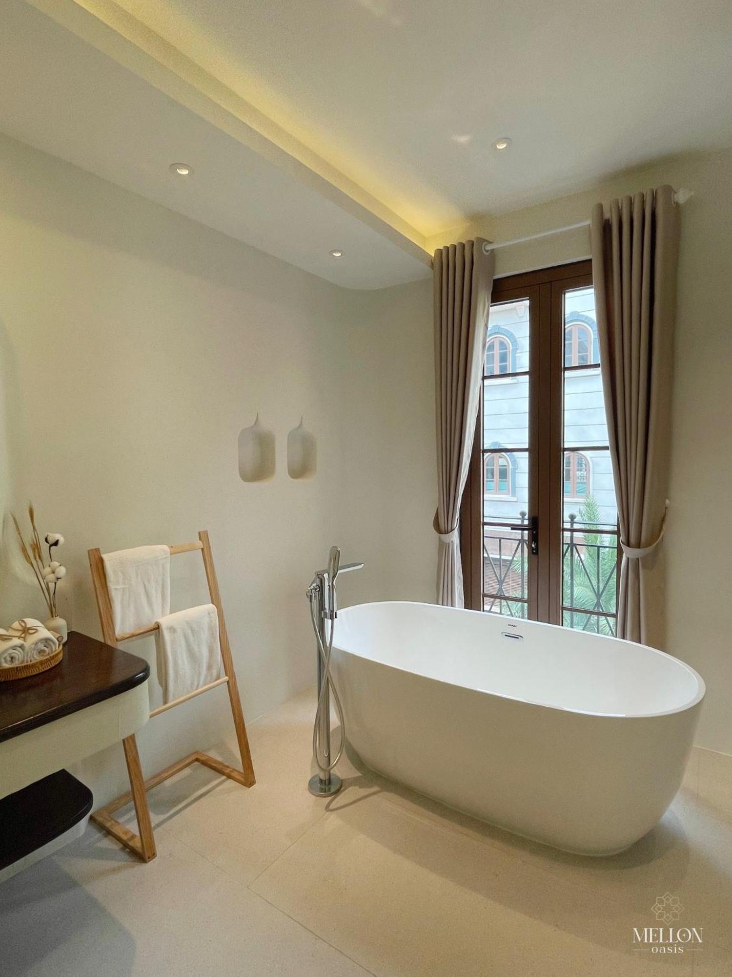 Mellon Oasis Phu Quoc Hotel ภายนอก รูปภาพ